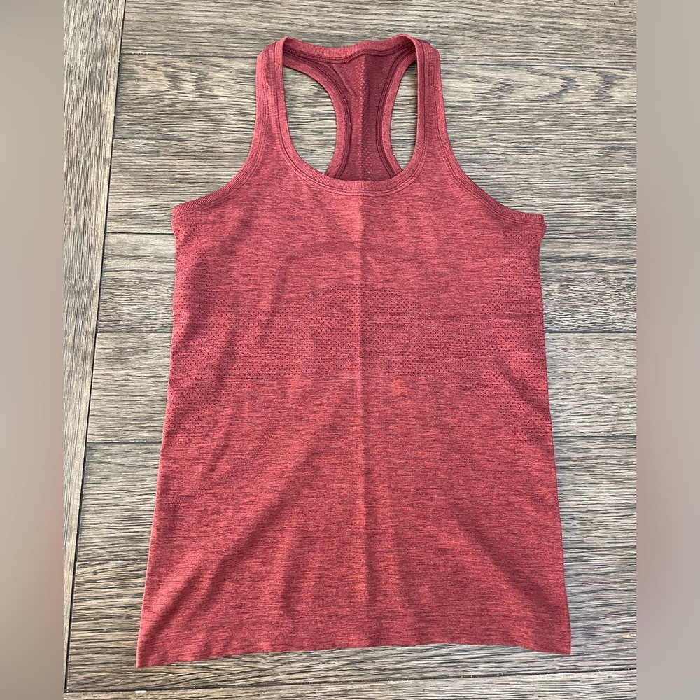 Lululemon Swiftly Tech Tank